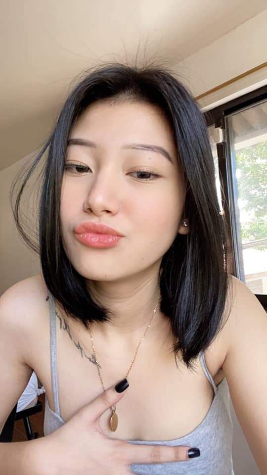 Thầy giáo già không vượt qua được cám dỗ của cô học trò dâm đãng
